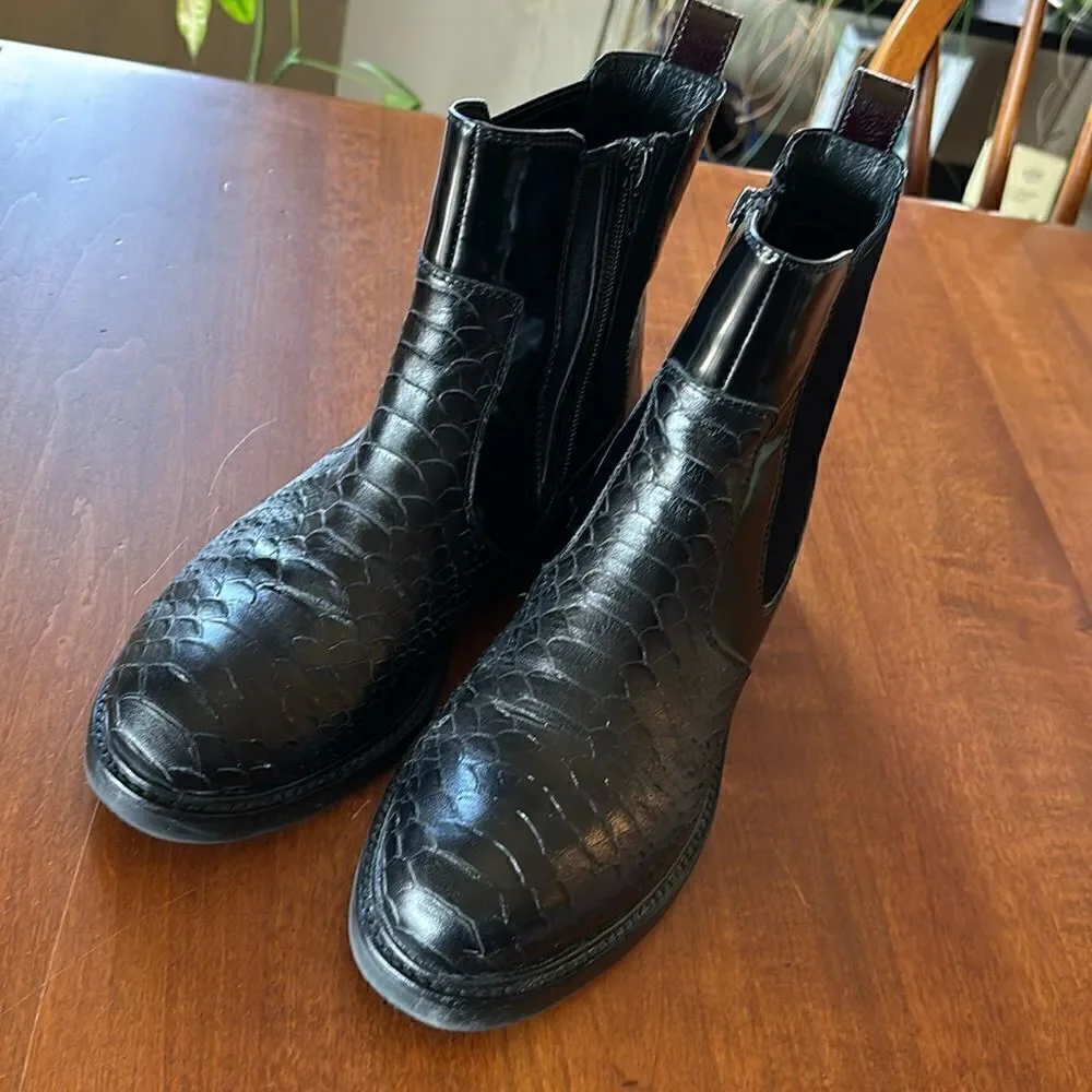Jeffrey Campbell Edmond Chelsea Boot - 6.5